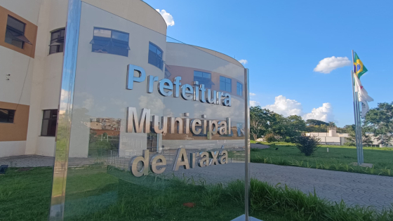 Justiça suspende aumento salarial de prefeito e secretários em Araxá; Câmara diz que reajuste é constitucional