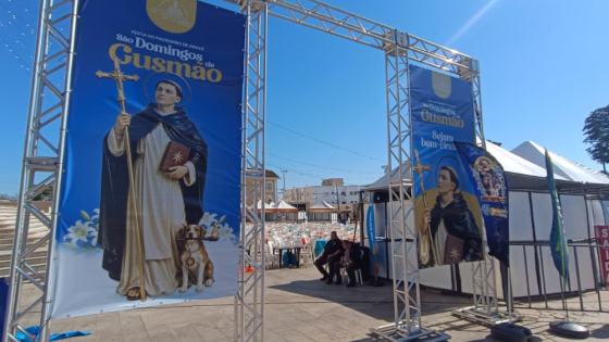 Festa de São Domingos de Gusmão reúne música, fé e gastronomia em Araxá neste fim de semana